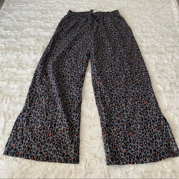 NWT Graceatworth The Drop Women's Gray Animal Print Pull On Pants Size Large - Picture 5 of 9